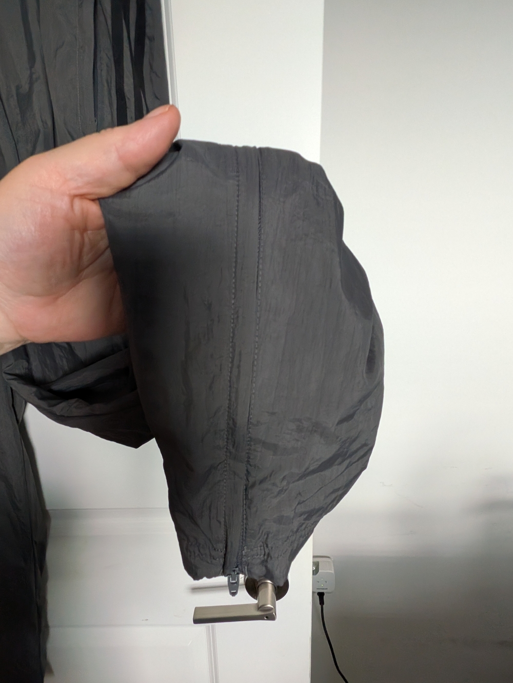 Pants - Picture 3 of 8